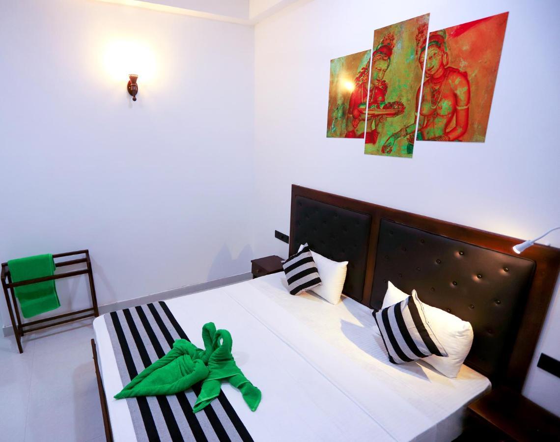 Hotel Milano Grand Dambulla Exterior foto