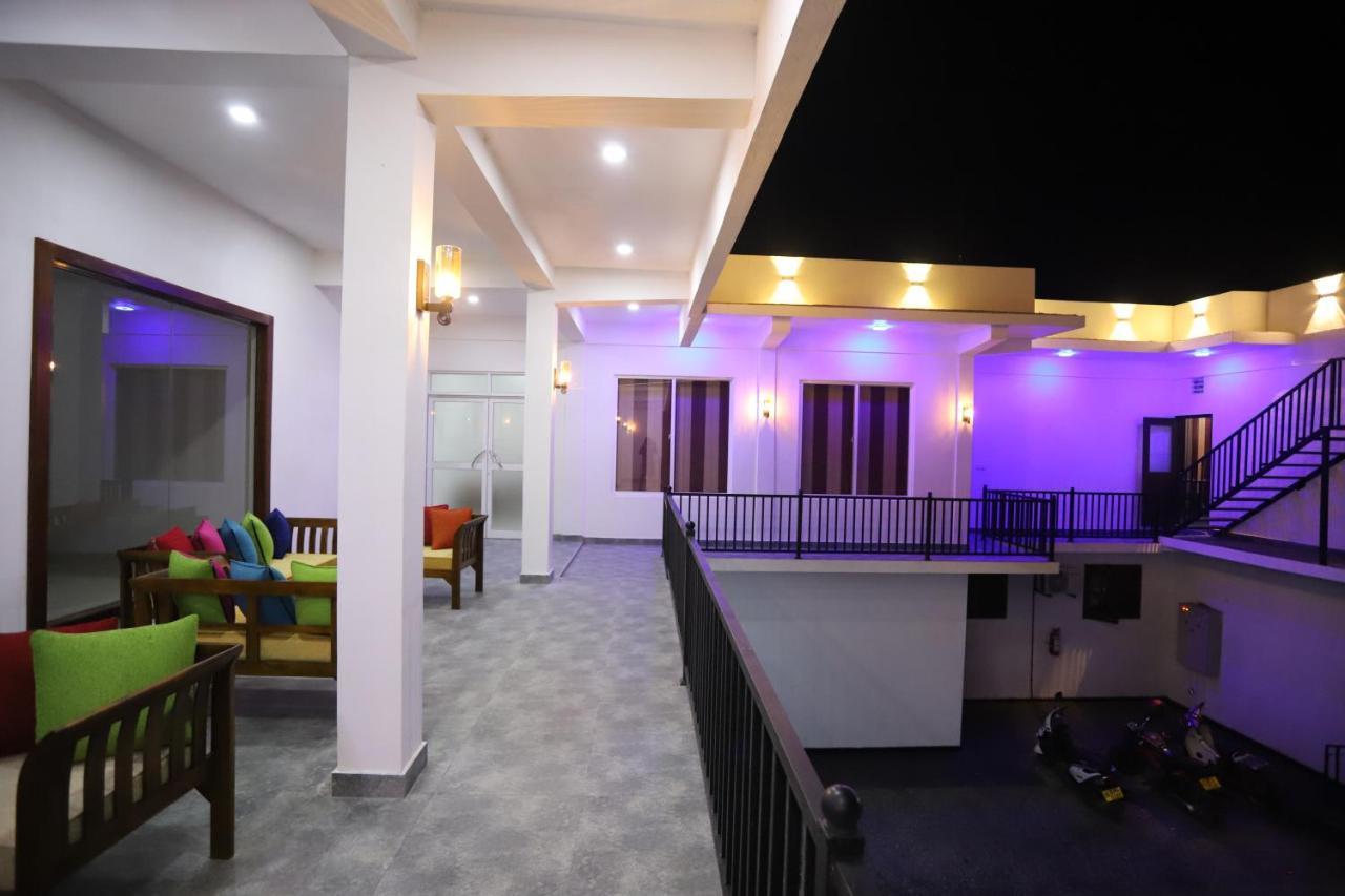 Hotel Milano Grand Dambulla Exterior foto