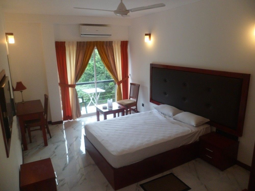 Hotel Milano Grand Dambulla Exterior foto